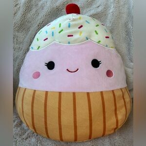 Clara the Cupcake Squishmallow